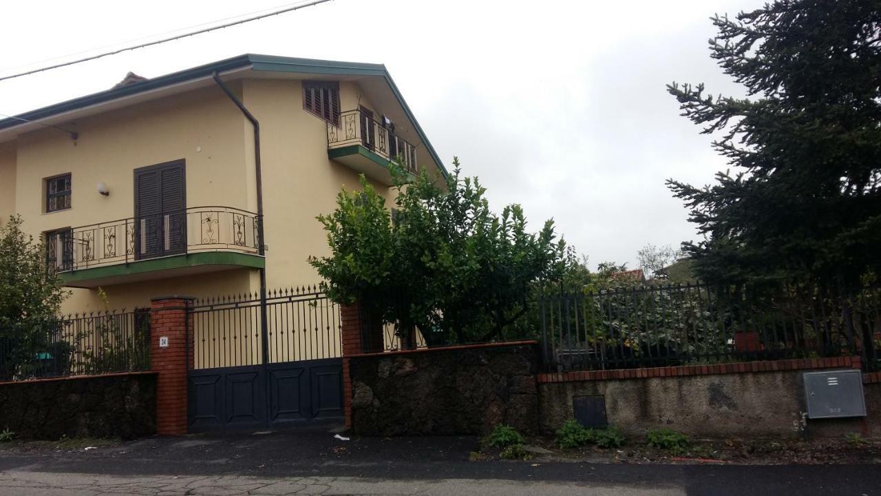 Вилла Casa Vacanza Bonanno Николози Экстерьер фото