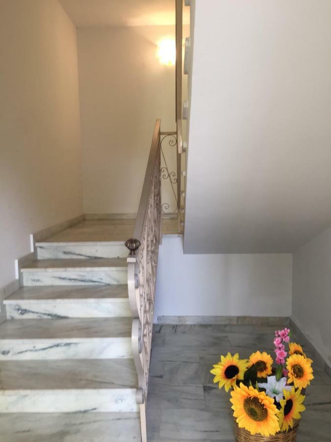 Вилла Casa Vacanza Bonanno Николози Экстерьер фото